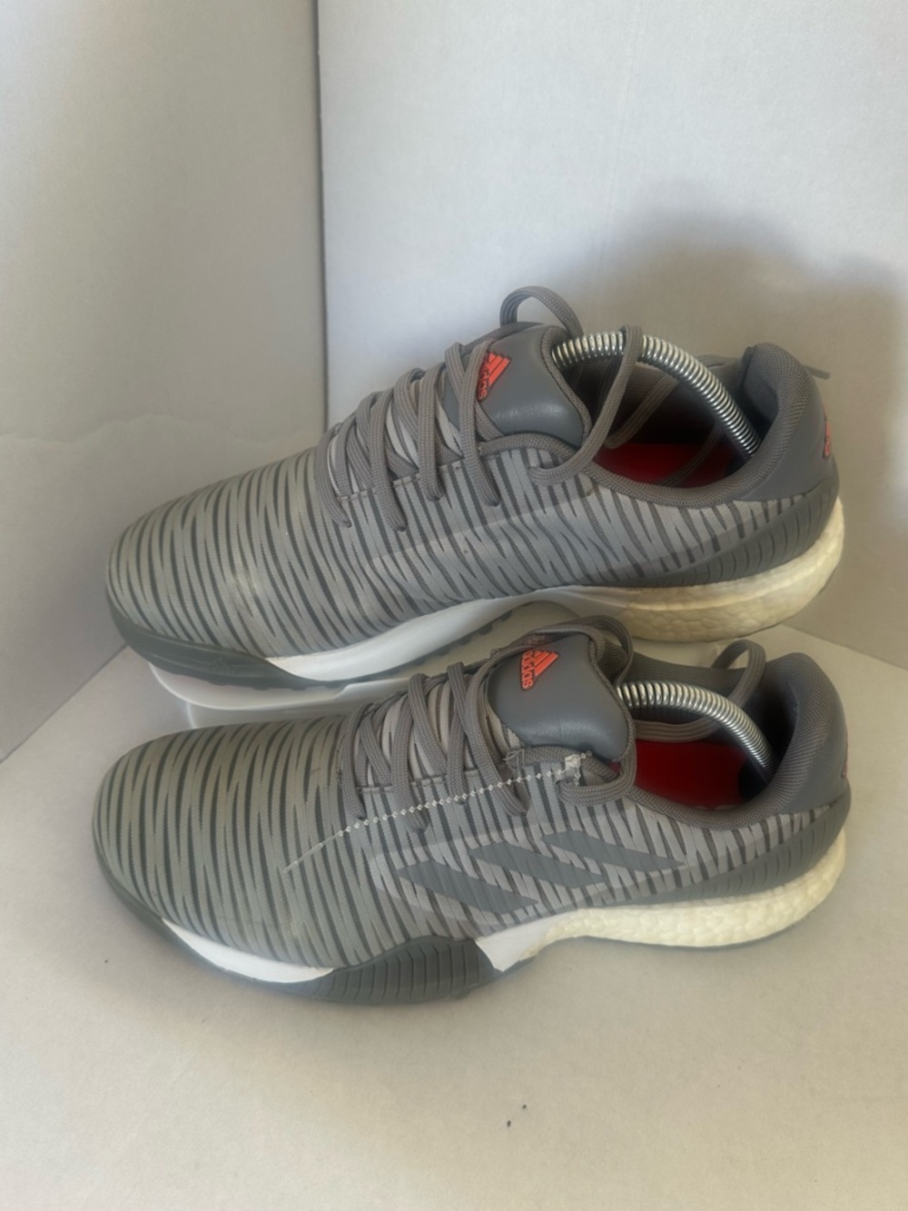 Adidas  CHAOS Men’s Golf Shoes. Size 9 1/2